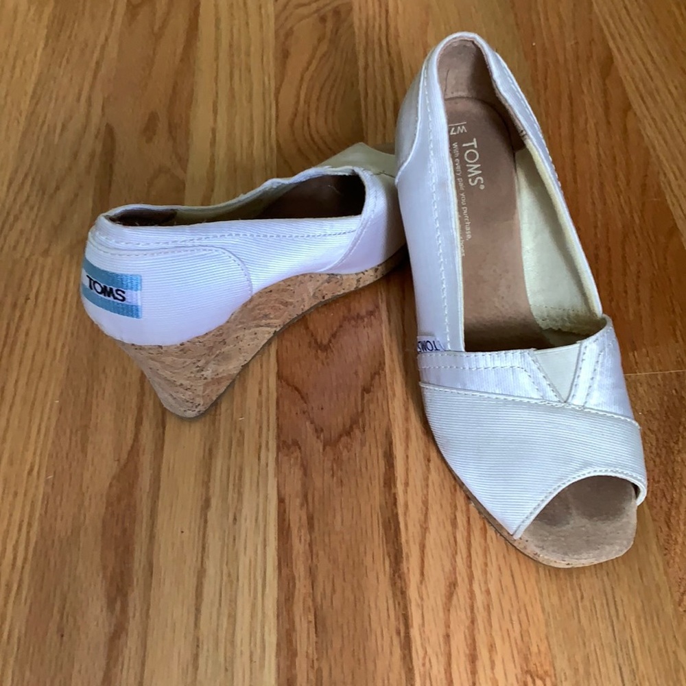 Tom’s wedges
